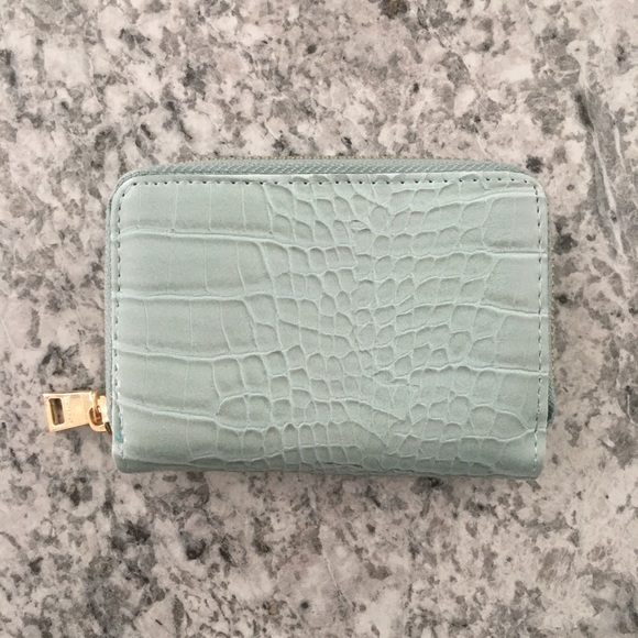 NWOT Bebe small wallet - Picture 2 of 6